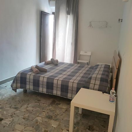 Catania Airport Room Bagno Privato In Camera Dış mekan fotoğraf
