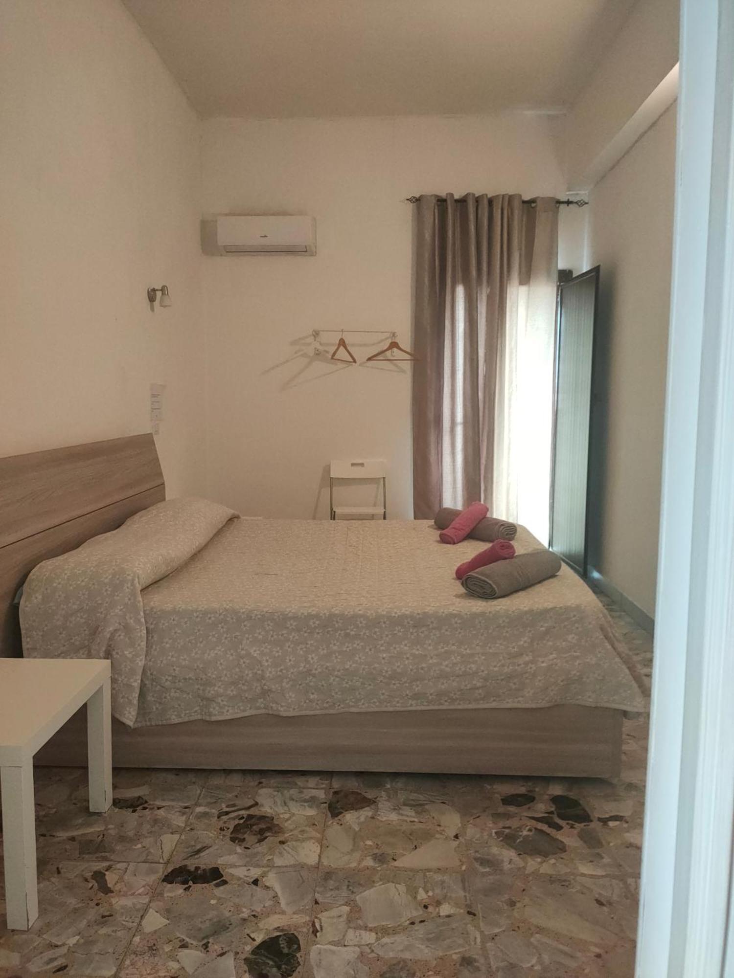 Catania Airport Room Bagno Privato In Camera Oda fotoğraf
