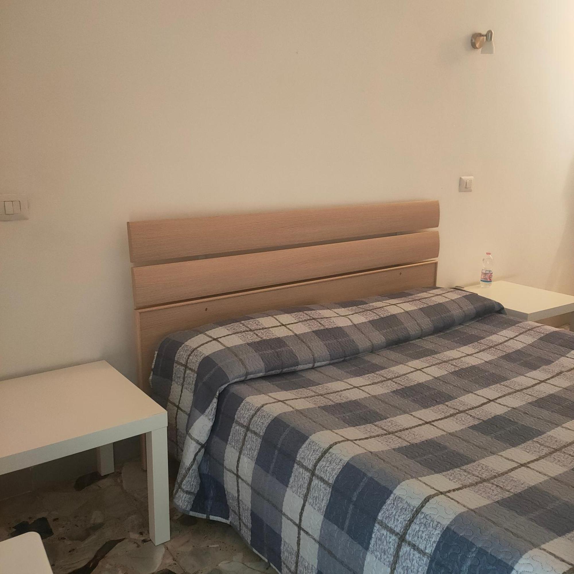 Catania Airport Room Bagno Privato In Camera Dış mekan fotoğraf